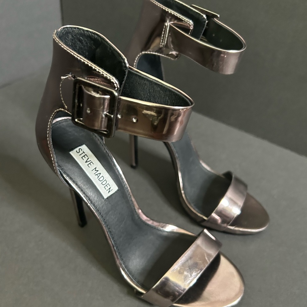 Steve Madden Women's High Heel Sandal Shoes, Ankle straps, 7.5